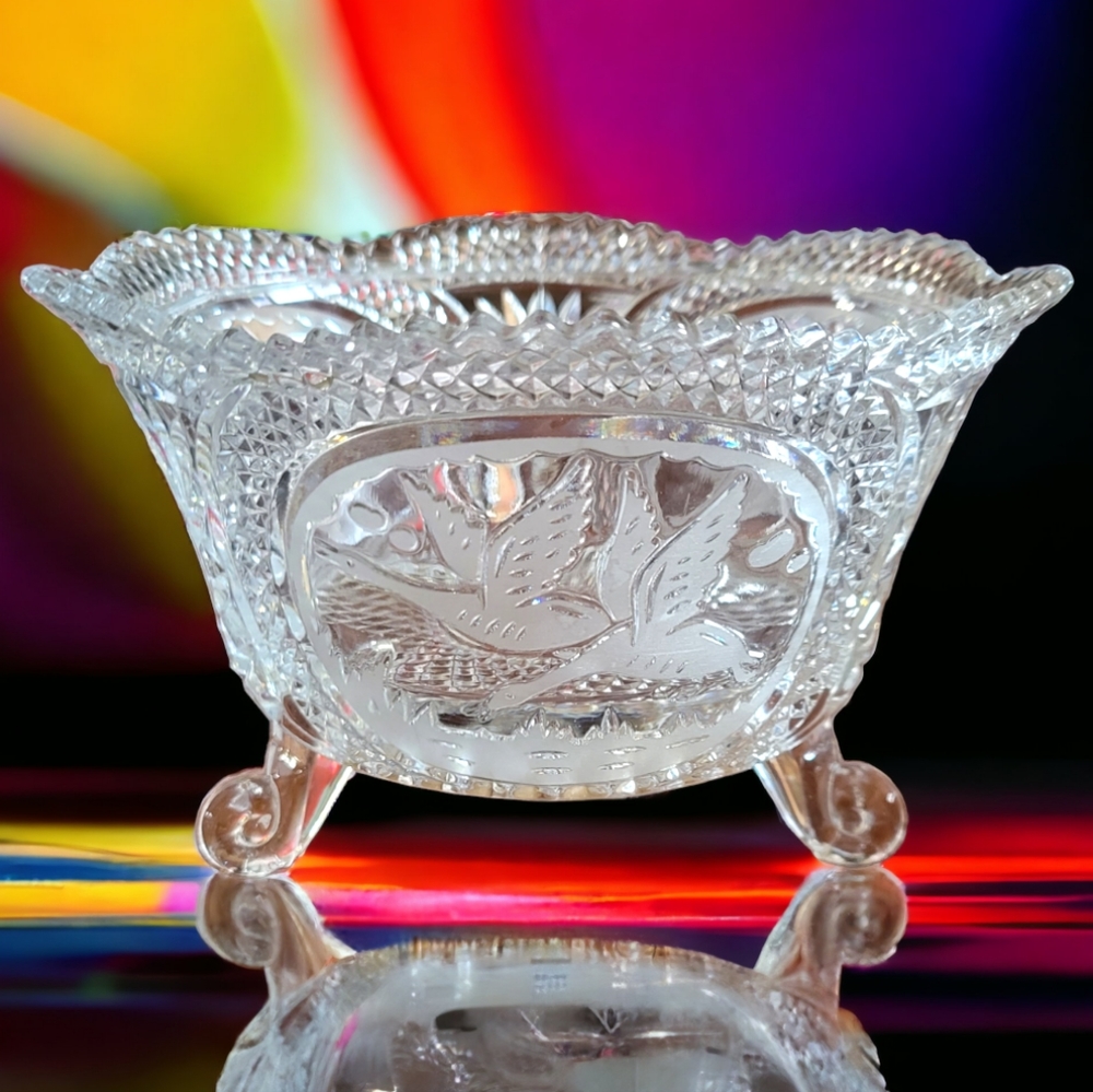 Vtg Candy Serving Bowl Dish Germany   24% Lead Crystal Flying Geese 3 Footed